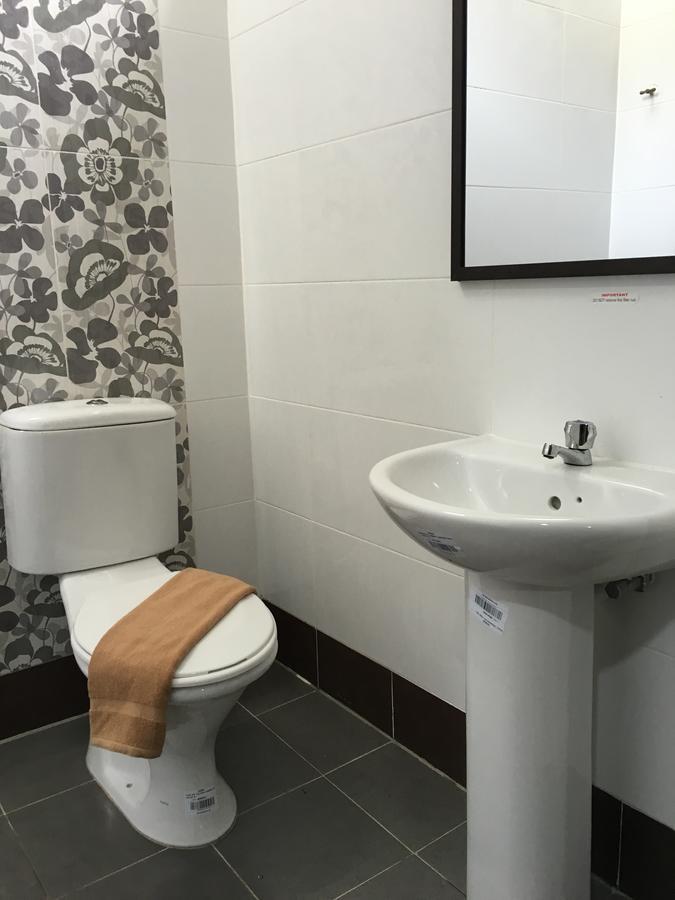 Grand Business Hotel Jertih Εξωτερικό φωτογραφία