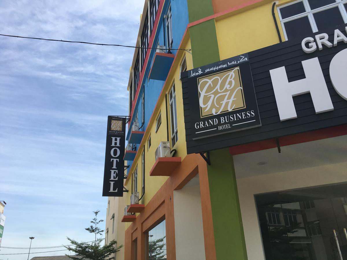Grand Business Hotel Jertih Εξωτερικό φωτογραφία